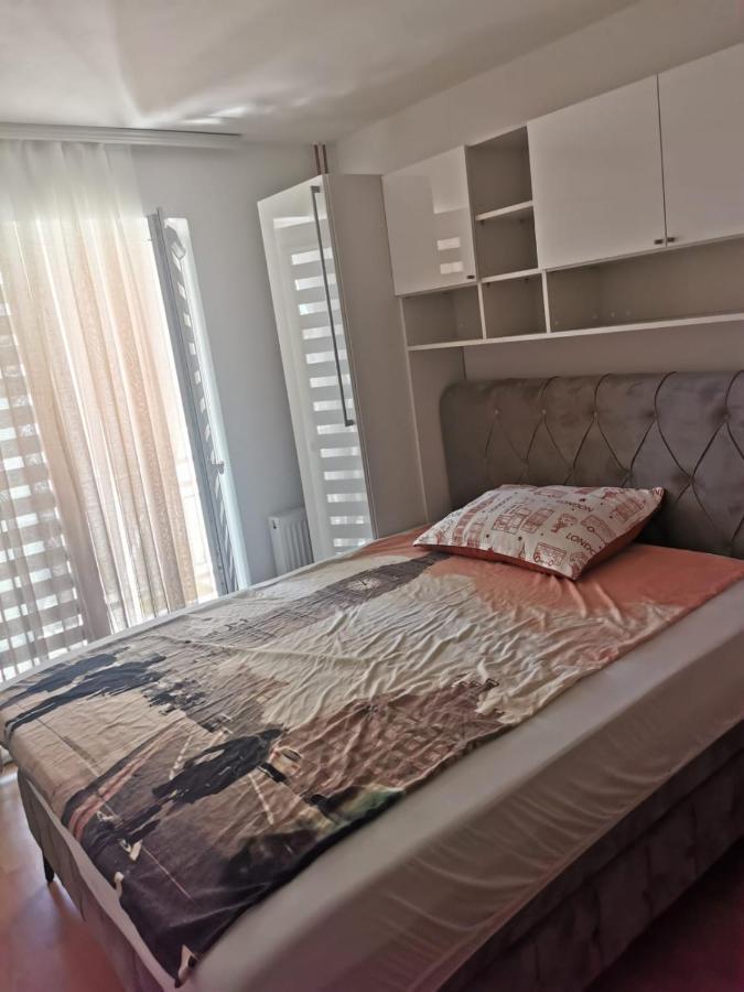 Apartments Ivi Vir Ngoại thất bức ảnh